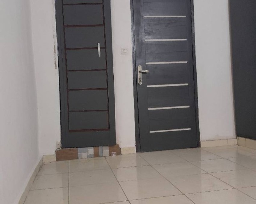 1 CHAMBRE SALON A LOUER ABIDJAN Riviera Faya