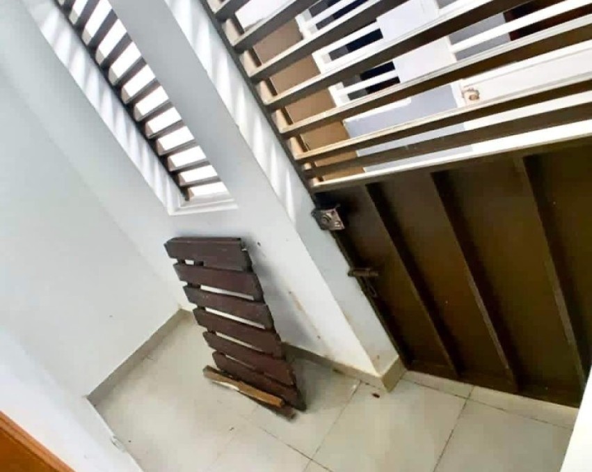 1 CHAMBRE SALON A LOUER ABIDJAN DJOROGOBITÉ 1