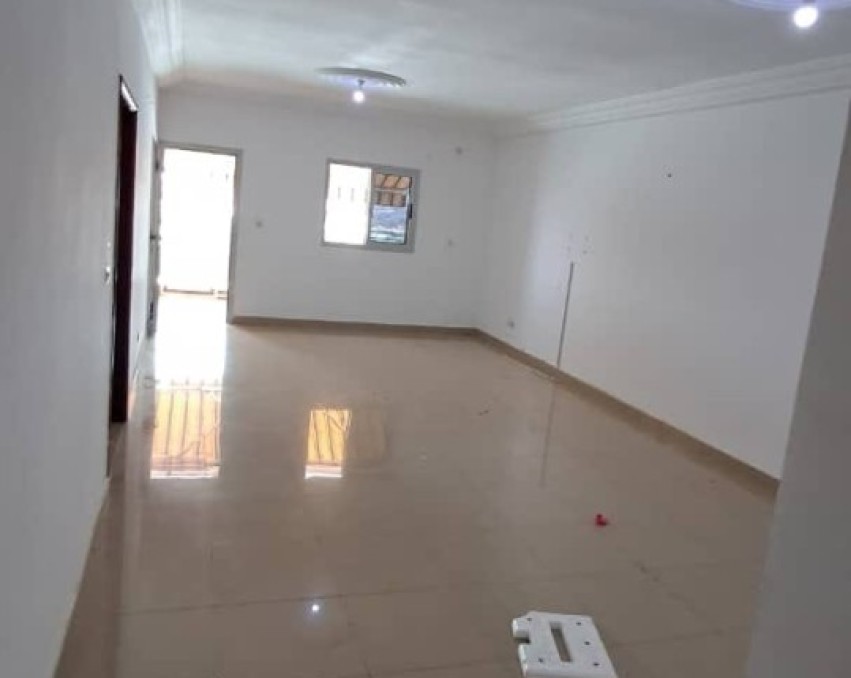 2 CHAMBRES SALON A LOUER ABIDJAN Bingerville juste à la nouvelle gare