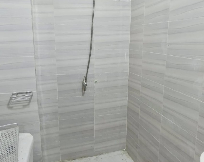 2 CHAMBRES SALON A LOUER ABIDJAN BINGERVILLE CARREFOUR ANCIEN BARRAGE QUARTIER PARIS VILLAGE