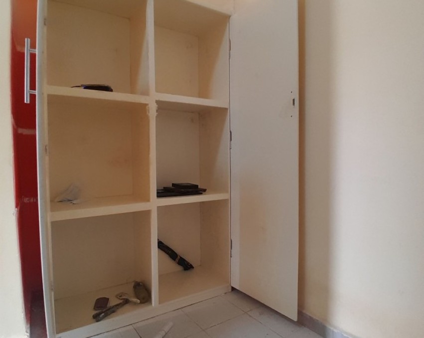 STUDIO A LOUER ABIDJAN COCODY ANGRÉ NOUVEAU CHU DJOROGOBITÉ 1