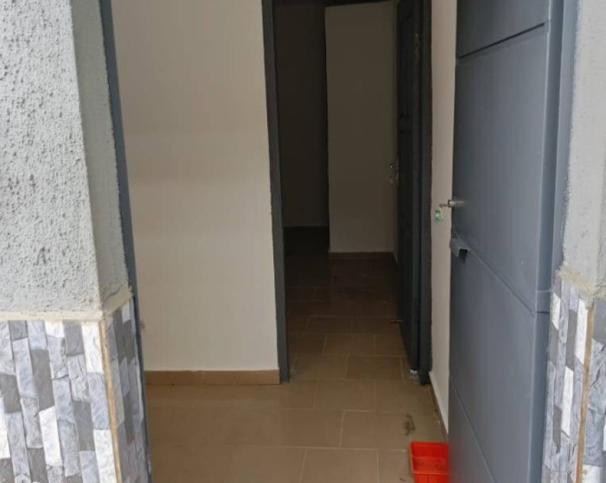 STUDIO A LOUER ABIDJAN BINGERVILLE, Derrière Le Marché