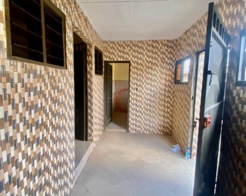 2 CHAMBRES SALON A LOUER ABIDJAN Abobo ndotré trainou