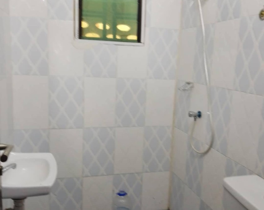 STUDIO A LOUER ABIDJAN GRAND BASSAM