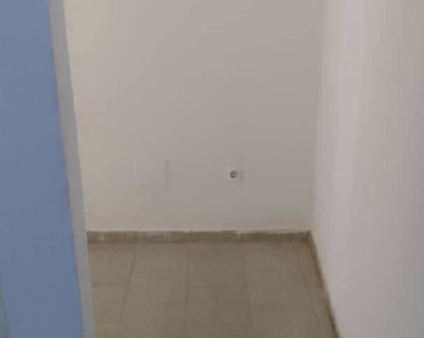 1 CHAMBRE SALON A LOUER ABIDJAN Bingerville derrière la nouvelle gare palmeraie