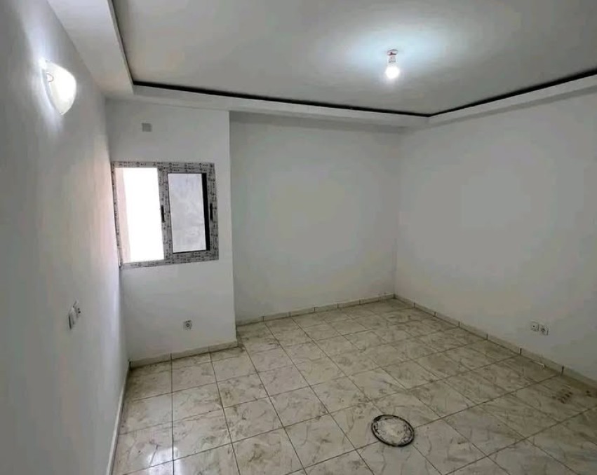 2 CHAMBRES SALON A LOUER ABIDJAN cocody riviera faya secteur Ephrata