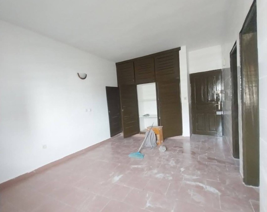 STUDIO A LOUER ABIDJAN COCODY RIVIERA FAYA JULES VERNE