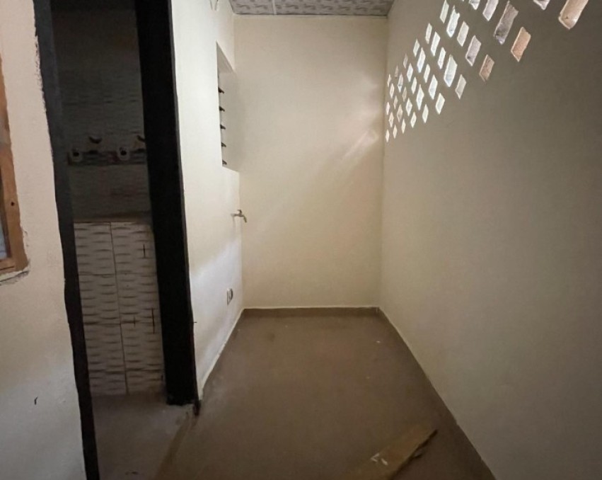 2 CHAMBRES SALON A LOUER ABIDJAN Bingerville saint Cyrille