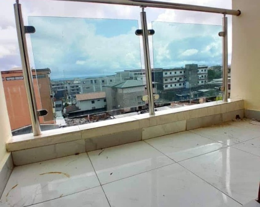 STUDIO A LOUER ABIDJAN Cocody riviera faya route Cité sir