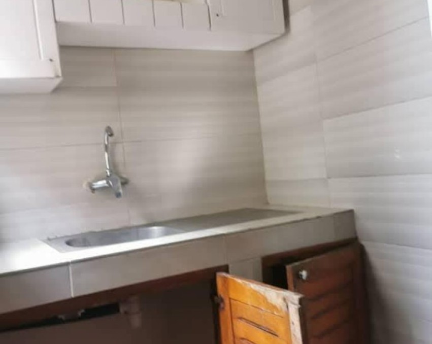 STUDIO A LOUER ABIDJAN cocody route Abatta supermarché Auchan