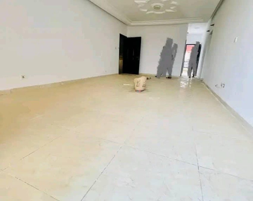 2 CHAMBRES SALON A LOUER ABIDJAN COCODY ANGRÉ NOUVEAU CHU