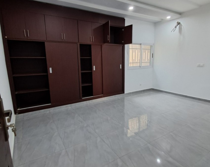 2 CHAMBRES SALON A LOUER ABIDJAN BINGERVILLE Juste après la gare