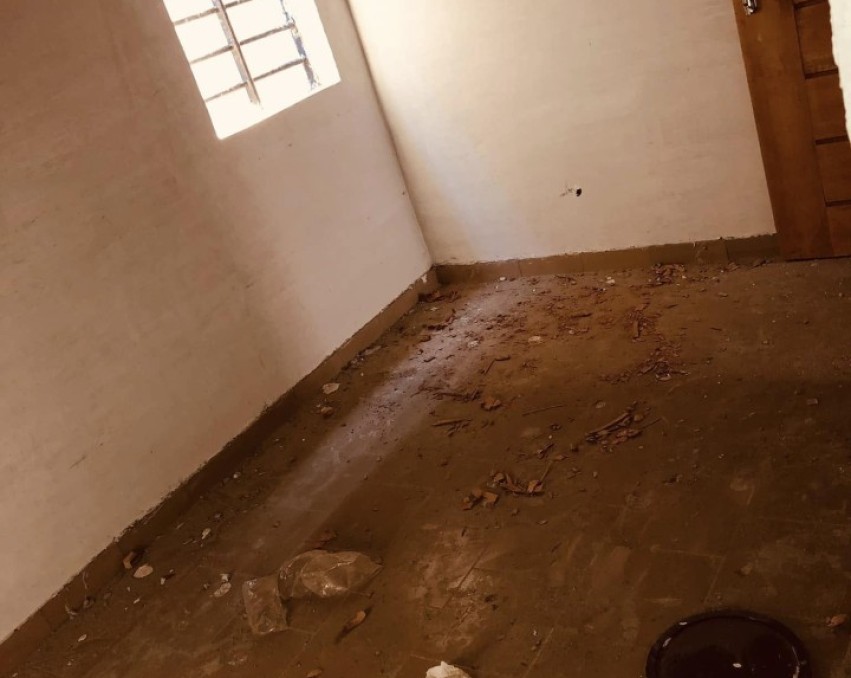 1 CHAMBRE SALON A LOUER ABIDJAN cocody Riviera faya route abatta carrefour drogba non loin du terrain d akouedo attié