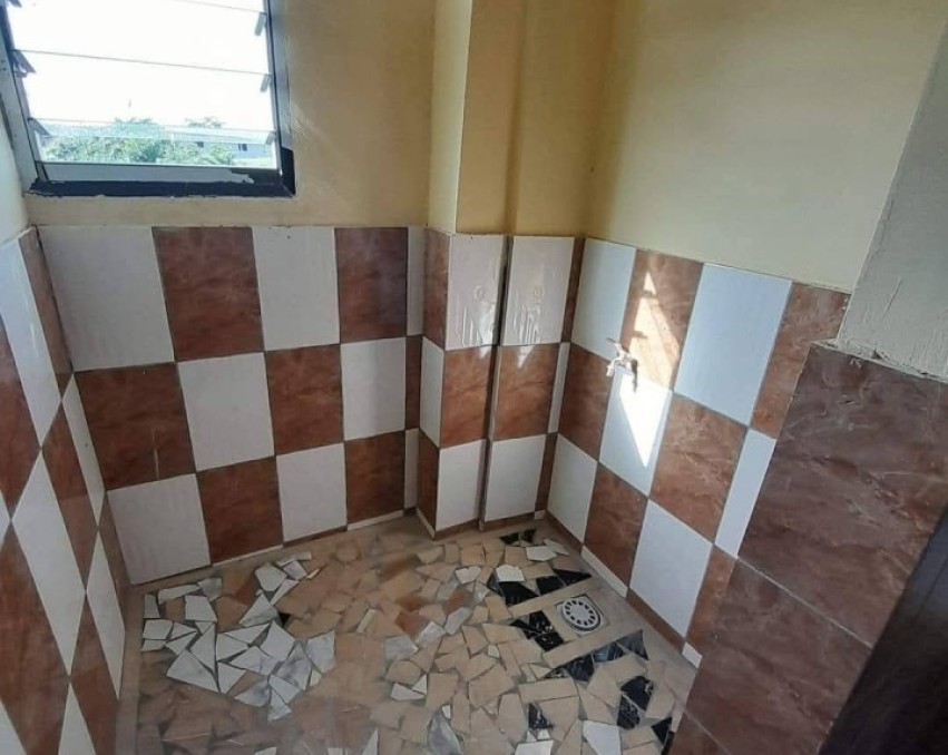 2 CHAMBRES SALON A LOUER ABIDJAN Bingerville Laurier 21