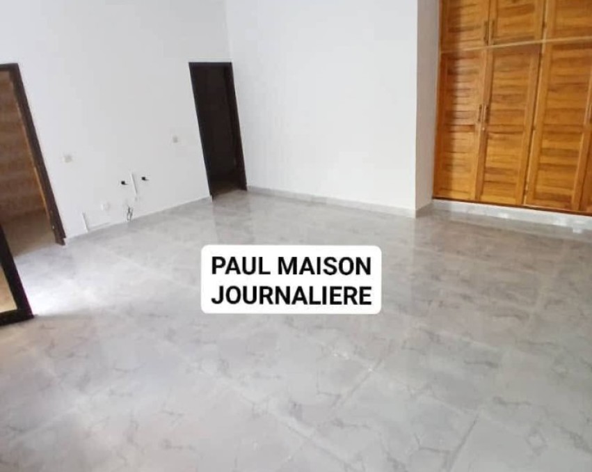 STUDIO A LOUER ABIDJAN COCODY RIVIERA FAYA CITÉ SIR