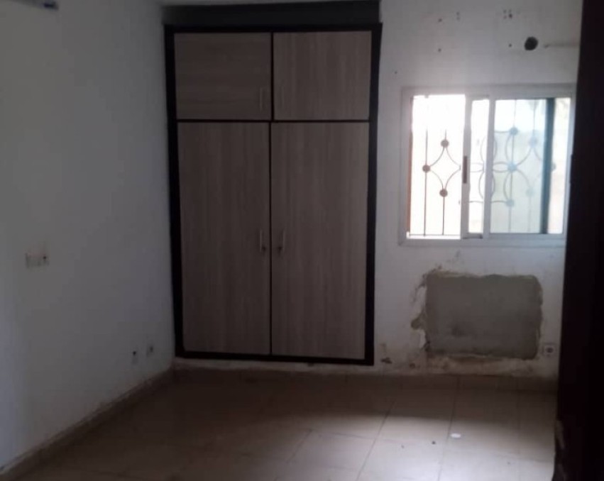 2 CHAMBRES SALON A LOUER ABIDJAN Cocody Riviera palmeraie Abinader