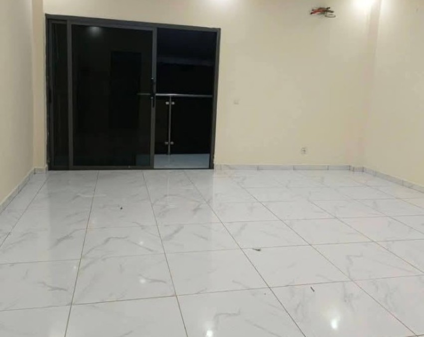 2 CHAMBRES SALON A LOUER ABIDJAN COCODY ANGRÉ CHÂTEAU  SECTEUR TERRAIN SOTRA