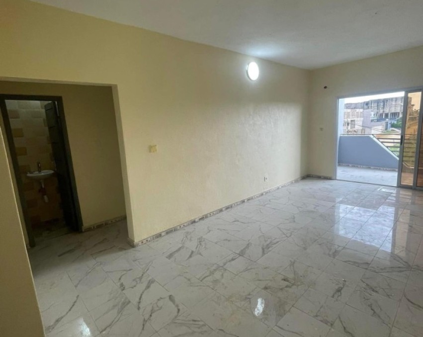 2 CHAMBRES SALON A LOUER ABIDJAN BINGERVILLE CARREFOUR FEH KESSÉ