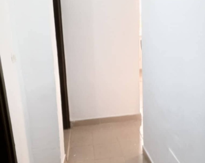 1 CHAMBRE SALON A LOUER ABIDJAN BINGERVILLE DERRIÈRE LA NOUVELLE GARE