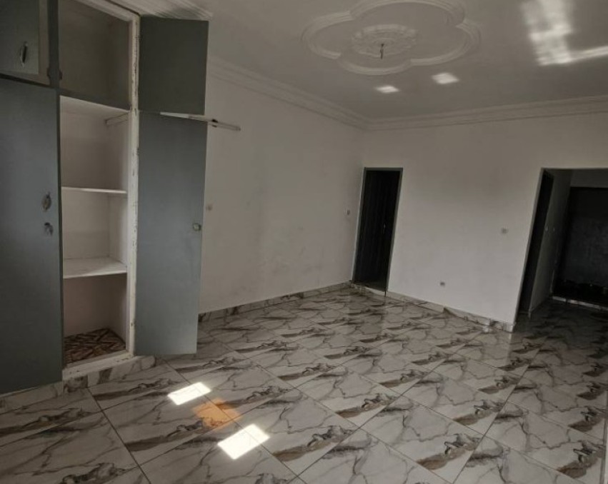STUDIO A LOUER ABIDJAN KOUMASSI SOWETO
