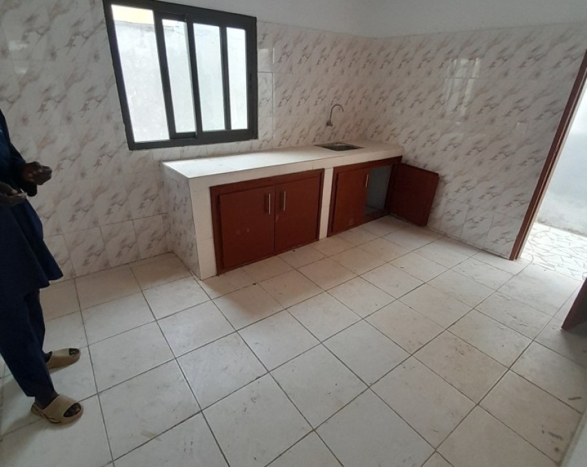 3 CHAMBRES SALON A LOUER ABIDJAN Bingerville après l’EMPT