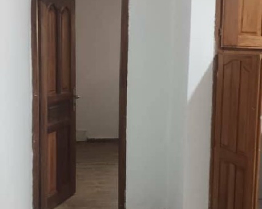 2 CHAMBRES SALON A LOUER ABIDJAN BONOUA QUARTIER CHÂTEAU
