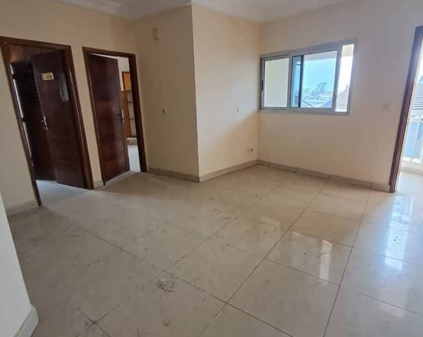 2 CHAMBRES SALON A LOUER ABIDJAN COCODY RIVIERA PALMERAIE SAINT VIATEUR CITÉ SIPIM4