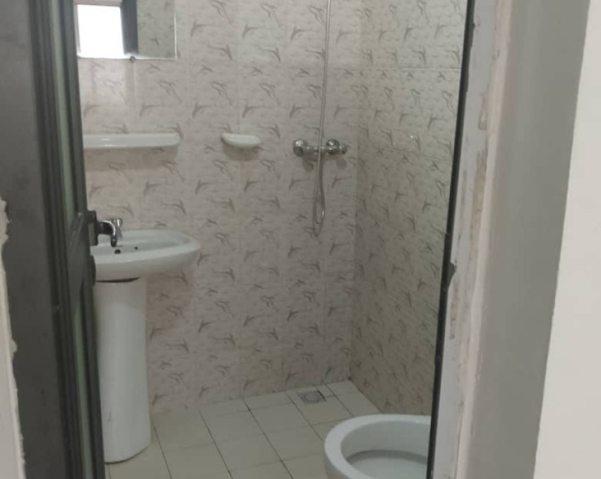 2 CHAMBRES SALON A LOUER ABIDJAN COCODY RIVIERA FAYA ROUTE ABATTA