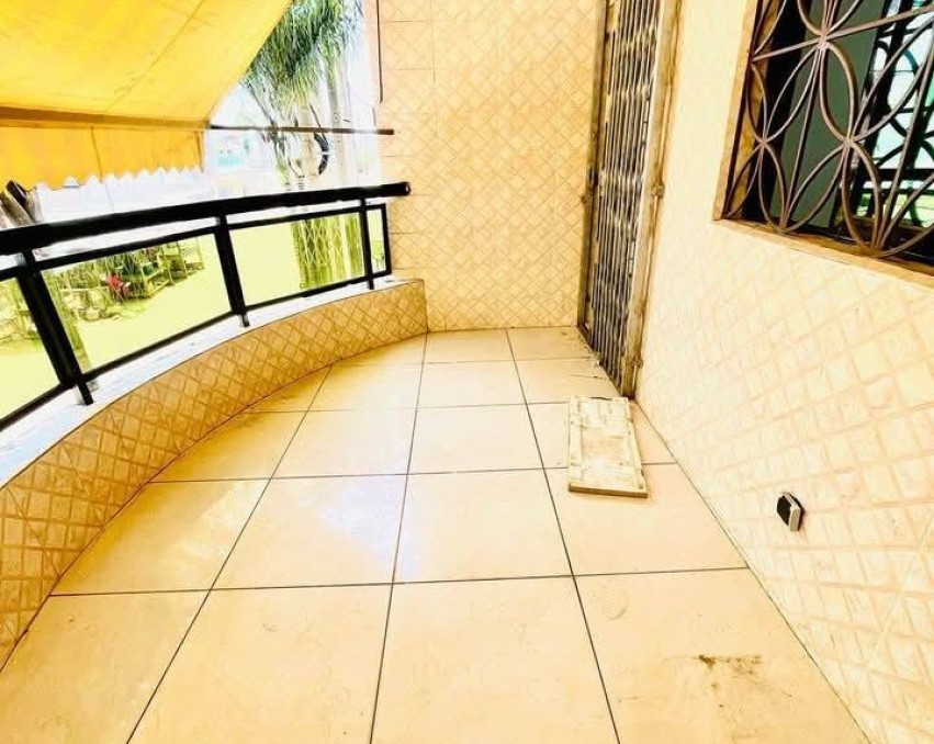 2 CHAMBRES SALON A LOUER ABIDJAN Cocody angre château derrière pharmacie rédemption