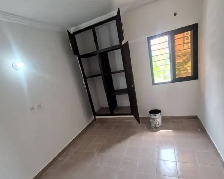 2 CHAMBRES SALON A LOUER ABIDJAN Cocody rivera (route cité sir )
