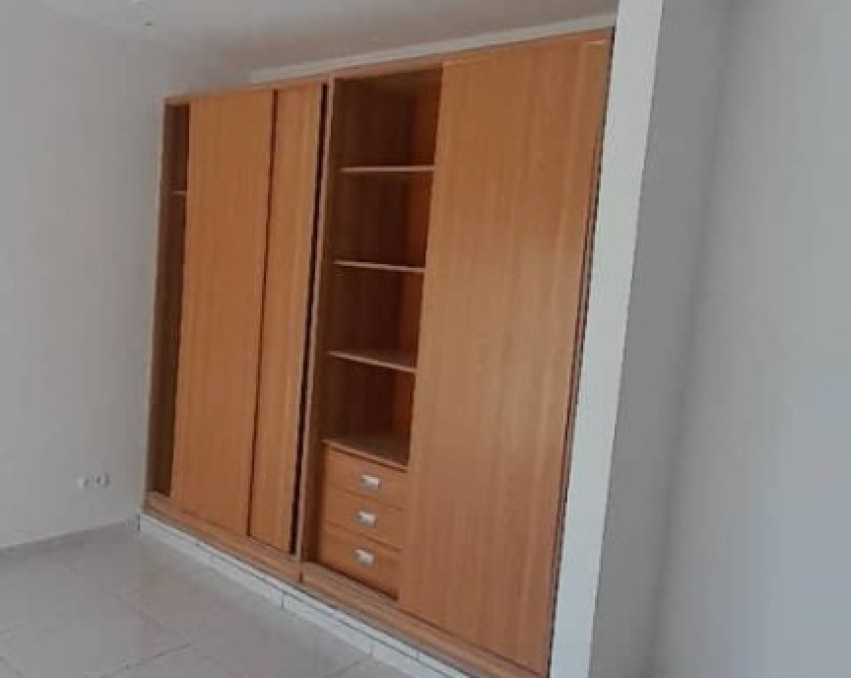 2 CHAMBRES SALON A LOUER ABIDJAN COCODY RIVIERA 4, NON LOIN DE LA PHARMACIE SINACASSI2