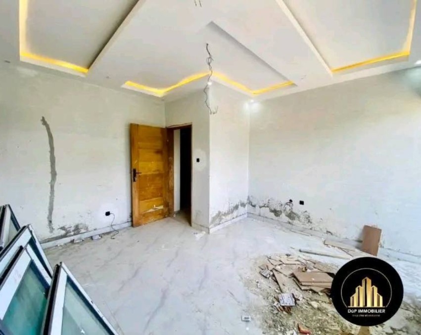 2 CHAMBRES SALON A LOUER ABIDJAN Cocody Angre nouveau chu djorobite 01