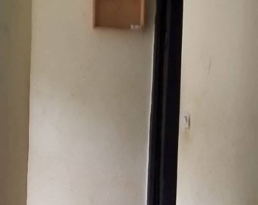 STUDIO A LOUER ABIDJAN Yopougon millionnaire collège jeune fille