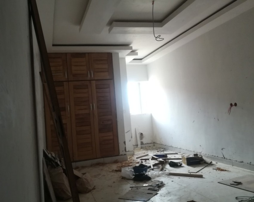 STUDIO A LOUER ABIDJAN Cocody angré 8iem tranche au 2iem étage