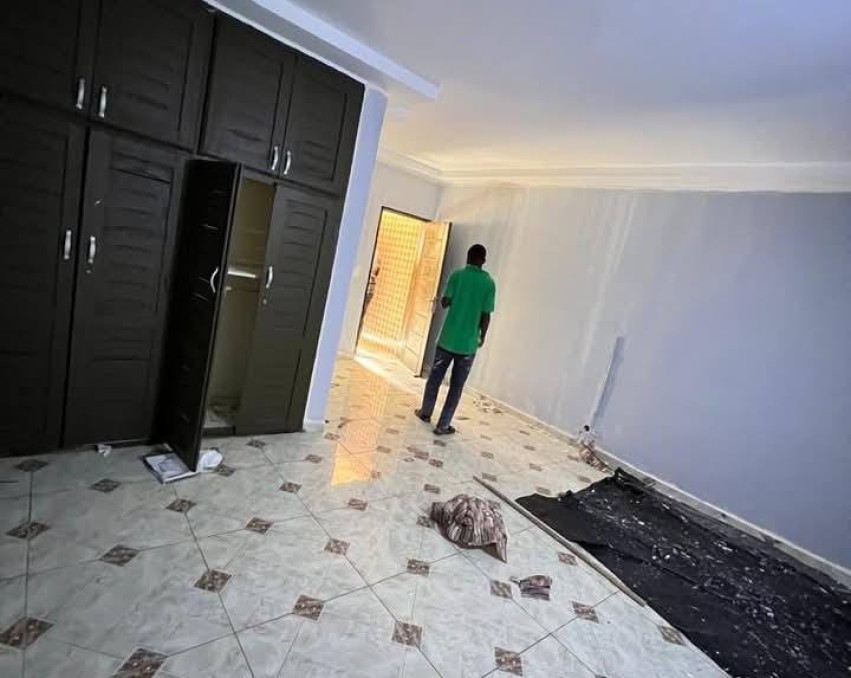 STUDIO A LOUER ABIDJAN cocody reviera faya route abatta carrefour lumière