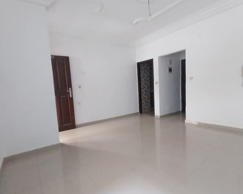 1 CHAMBRE SALON A LOUER ABIDJAN COCODY RIVIERA TRIANGLE