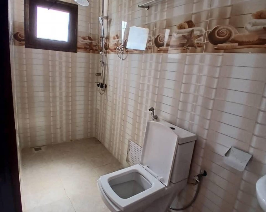 1 CHAMBRE SALON A LOUER ABIDJAN COCODY ANGRÉ CHU BASE CIE