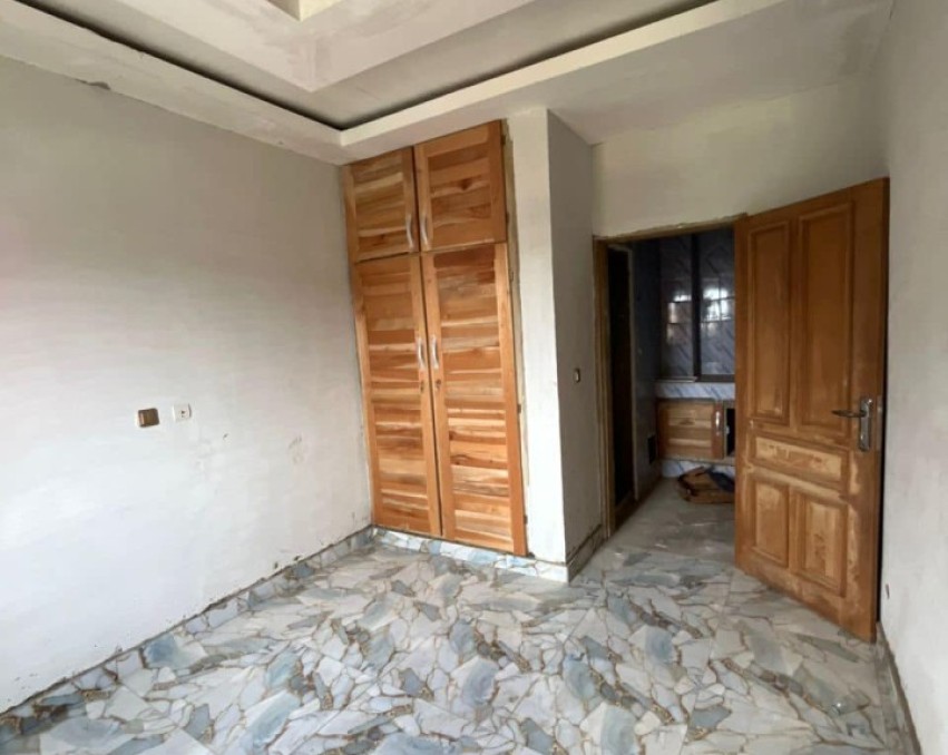 STUDIO A LOUER ABIDJAN COCODY RIVIERA FAYA EPHRATA NON LOIN DE LA BOULANGERIE GZ
