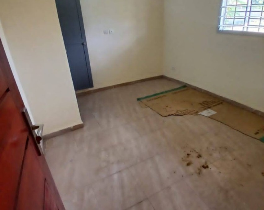 1 CHAMBRE SALON A LOUER ABIDJAN BINGERVILLE ANAN RÉSIDENTIEL