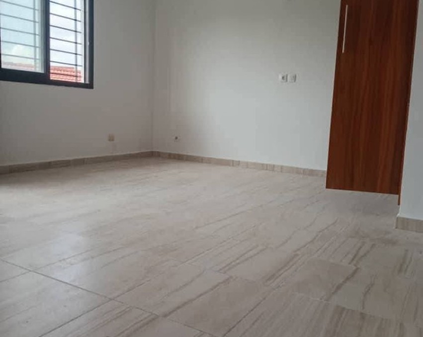 STUDIO A LOUER ABIDJAN Cocody Riviera palmeraie dans la cité sipim4