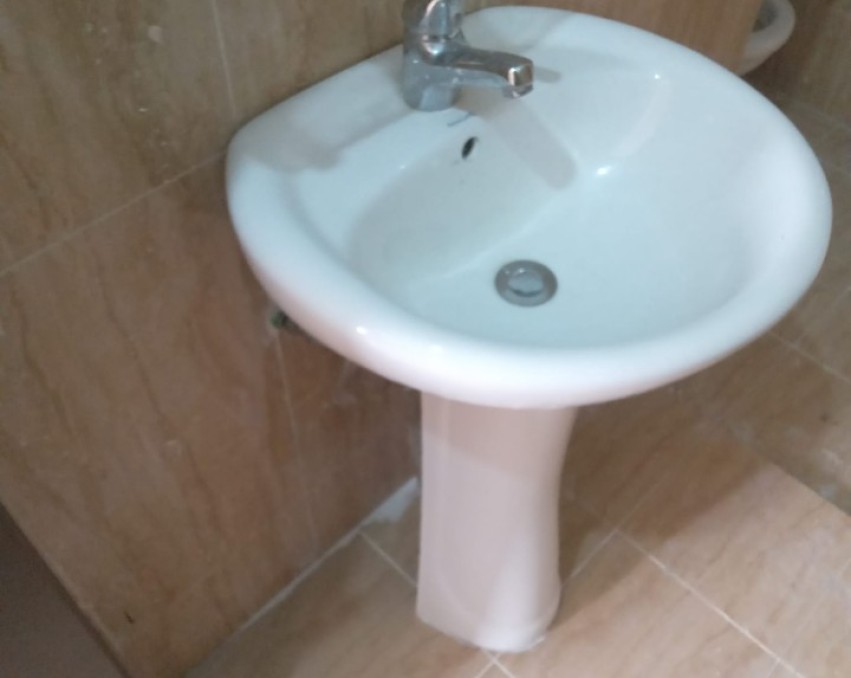 2 CHAMBRES SALON A LOUER ABIDJAN  COCODY RIVIERA PALMERAIE N0N LOIN DE LA PHARMACIE MARTHE ROBIN À PR0XIMITÉ DU GROUPE SCOLAIRE NOTRE DAME DE LA PAIX