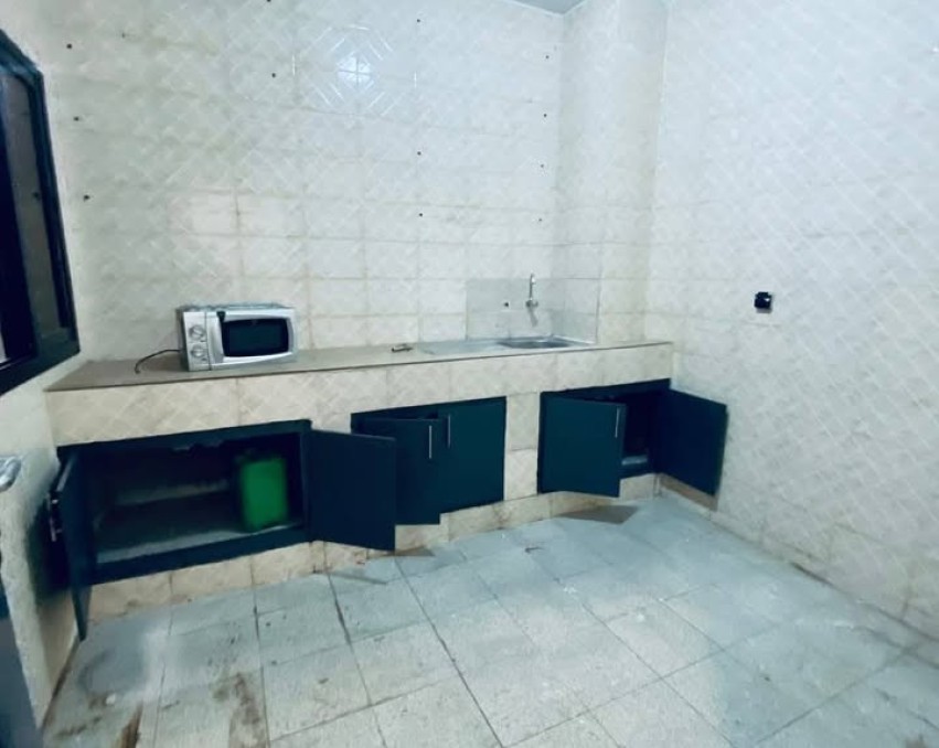 2 CHAMBRES SALON A LOUER ABIDJAN Cocody Riviera cite sir